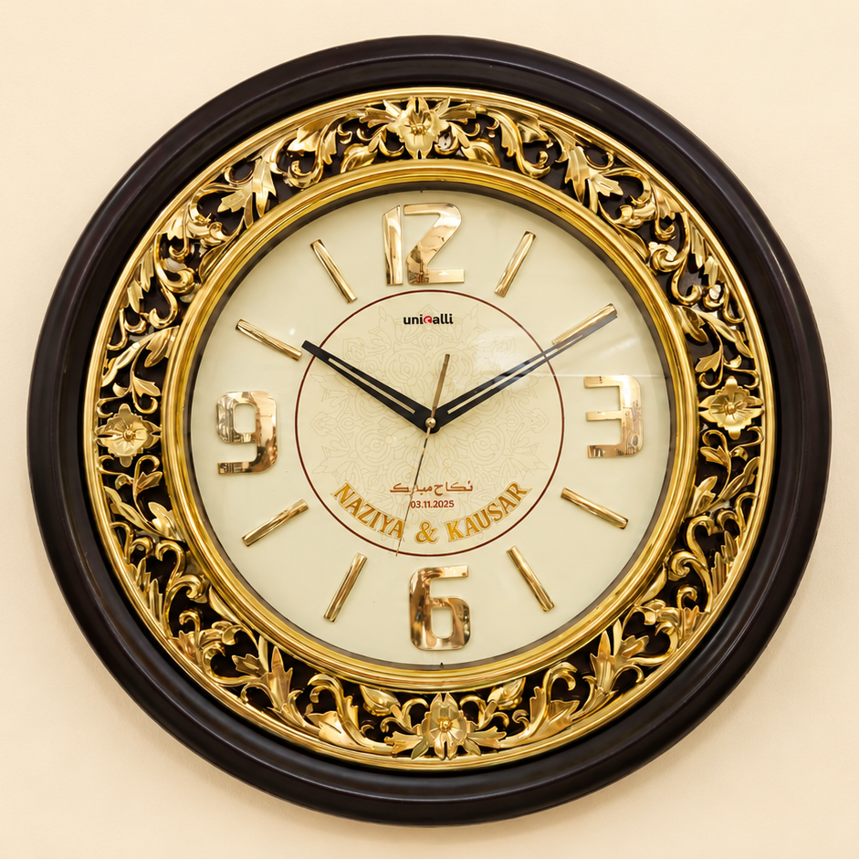 clock golden 11